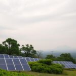 can solar panels work on cloudy days